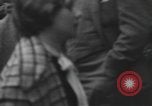 Standbild Frau Fliegerin Laura Ingalls Nonstop Rekord Tacoma Washington USA, 1935, aus Sekunde 48 historischem Filmmaterial Videoclip 65675058524