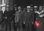 Standbild Frau Fliegerin Laura Ingalls Nonstop Rekord Tacoma Washington USA, 1935, aus Sekunde 52 historischem Filmmaterial Videoclip 65675058524