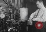 Immagine di La benzina solida New York United States USA, 1935, secondo 6 filmato di repertorio 65675058525