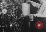 Immagine di La benzina solida New York United States USA, 1935, secondo 7 filmato di repertorio 65675058525