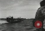 Standbild Airboot Vietnam, 1967, aus Sekunde 8 historischem Filmmaterial Videoclip 65675058586
