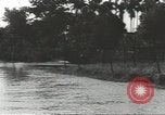 Standbild Airboot Vietnam, 1967, aus Sekunde 32 historischem Filmmaterial Videoclip 65675058586