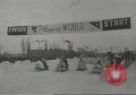 Standbild ski Handys Montreal Quebec Kanada, 1967, aus Sekunde 4 historischem Filmmaterial Videoclip 65675058598