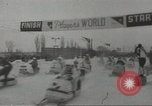 Standbild ski Handys Montreal Quebec Kanada, 1967, aus Sekunde 6 historischem Filmmaterial Videoclip 65675058598
