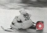 Standbild ski Handys Montreal Quebec Kanada, 1967, aus Sekunde 21 historischem Filmmaterial Videoclip 65675058598