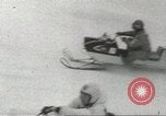 Standbild ski Handys Montreal Quebec Kanada, 1967, aus Sekunde 30 historischem Filmmaterial Videoclip 65675058598