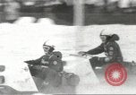 Standbild ski Handys Montreal Quebec Kanada, 1967, aus Sekunde 35 historischem Filmmaterial Videoclip 65675058598