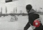 Standbild ski Handys Montreal Quebec Kanada, 1967, aus Sekunde 42 historischem Filmmaterial Videoclip 65675058598