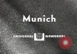 Image Plan de décollage et d'atterrissage vertical Munich Allemagne, 1967, de la seconde 1 séquences d'archives historiques vidéo 65675058602