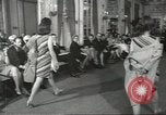 Immagine di Austrian sfilata di moda New York United States USA, 1967, secondo 10 filmato di repertorio 65675058603