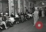 Immagine di Austrian sfilata di moda New York United States USA, 1967, secondo 33 filmato di repertorio 65675058603