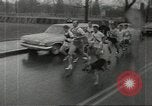 Immagine di Maratona di Boston del 1967 Boston Massachusetts USA, 1967, secondo 25 filmato di repertorio 65675058605