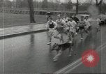 Immagine di Maratona di Boston del 1967 Boston Massachusetts USA, 1967, secondo 26 filmato di repertorio 65675058605