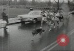 Immagine di Maratona di Boston del 1967 Boston Massachusetts USA, 1967, secondo 29 filmato di repertorio 65675058605