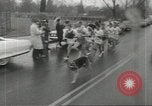 Immagine di Maratona di Boston del 1967 Boston Massachusetts USA, 1967, secondo 31 filmato di repertorio 65675058605