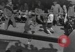 Standbild Boxkampf United States USA, 1923, aus Sekunde 33 historischem Filmmaterial Videoclip 65675058607