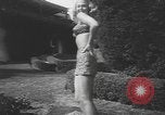 Immagine di Modelli California United States USA, 1950, secondo 60 filmato di repertorio 65675058617