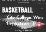 Immagine di Partita di basket campionato 1950 New York City USA, 1950, secondo 3 filmato di repertorio 65675058618