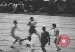 Immagine di Partita di basket campionato 1950 New York City USA, 1950, secondo 17 filmato di repertorio 65675058618