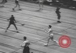 Immagine di Partita di basket campionato 1950 New York City USA, 1950, secondo 26 filmato di repertorio 65675058618