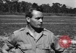 Standbild Oberst Phill Cochrane Tamu Birma, 1944, aus Sekunde 35 historischem Filmmaterial Videoclip 65675058620