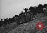 Standbild indischen Ingenieur Tamu Birma, 1944, aus Sekunde 34 historischem Filmmaterial Videoclip 65675058622