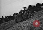 Standbild indischen Ingenieur Tamu Birma, 1944, aus Sekunde 35 historischem Filmmaterial Videoclip 65675058622