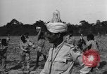 Standbild indischen Ingenieur Tamu Birma, 1944, aus Sekunde 55 historischem Filmmaterial Videoclip 65675058622