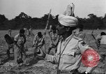 Standbild indischen Ingenieur Tamu Birma, 1944, aus Sekunde 61 historischem Filmmaterial Videoclip 65675058622