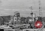 Immagine di Torri Gateway Hiroshima Giappone, 1945, secondo 7 filmato di repertorio 65675058649