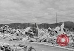 Immagine di Torri Gateway Hiroshima Giappone, 1945, secondo 30 filmato di repertorio 65675058649