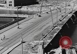 Immagine di Conseguenze della bomba atomica esplosione in Hiroshima Hiroshima Giappone, 1945, secondo 29 filmato di repertorio 65675058650