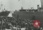 Image troopship allemand amarré à Copenhague Danemark, 1940, de la seconde 23 séquences d'archives historiques vidéo 65675058660