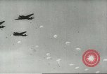 Image des forces allemandes attaquent la Norvège Norvège, 1940, de la seconde 30 séquences d'archives historiques vidéo 65675058661