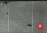 Standbild deutsche Flugzeuge bombardieren Belgien und Holland Europa, 1940, aus Sekunde 18 historischem Filmmaterial Videoclip 65675058662
