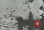 Standbild deutsche Flugzeuge bombardieren Belgien und Holland Europa, 1940, aus Sekunde 31 historischem Filmmaterial Videoclip 65675058662