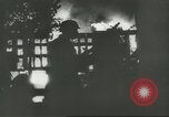 Standbild deutsche Flugzeuge bombardieren Belgien und Holland Europa, 1940, aus Sekunde 34 historischem Filmmaterial Videoclip 65675058662