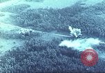 Standbild Brandbekämpfung Flugzeuge California United States USA, 1955, aus Sekunde 6 historischem Filmmaterial Videoclip 65675058692