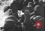 Immagine di Stati Uniti prima divisione Marine Corea, 1950, secondo 45 filmato di repertorio 65675058698