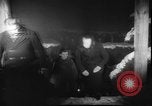 Standbild Weihnachtslied Stille Nacht gesungen in Österreich Oberndorf Österreich, 1950, aus Sekunde 11 historischem Filmmaterial Videoclip 65675058714