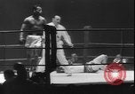 Immagine di Sugar Ray Robinson Parigi Francia, 1950, secondo 45 filmato di repertorio 65675058726