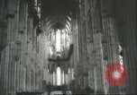 Immagine di Civili tedesco Colonia Germania, 1945, secondo 23 filmato di repertorio 65675058756