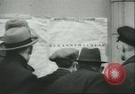 Immagine di Civili tedesco Colonia Germania, 1945, secondo 55 filmato di repertorio 65675058756