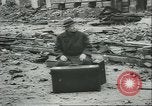 Immagine di Civili tedesco Colonia Germania, 1945, secondo 58 filmato di repertorio 65675058756