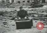 Immagine di Civili tedesco Colonia Germania, 1945, secondo 60 filmato di repertorio 65675058756