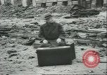 Immagine di Civili tedesco Colonia Germania, 1945, secondo 61 filmato di repertorio 65675058756