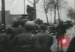 Standbild Die alliierten Streitkräfte voraus zum Rhein Rheinland Deutschland, 1945, aus Sekunde 8 historischem Filmmaterial Videoclip 65675058758
