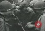 Standbild Die alliierten Streitkräfte voraus zum Rhein Rheinland Deutschland, 1945, aus Sekunde 20 historischem Filmmaterial Videoclip 65675058758