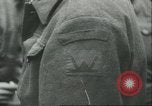 Standbild Die alliierten Streitkräfte voraus zum Rhein Rheinland Deutschland, 1945, aus Sekunde 29 historischem Filmmaterial Videoclip 65675058758