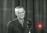 Immagine di Generale Courtney H Hodges United States USA, 1945, secondo 3 filmato di repertorio 65675058759